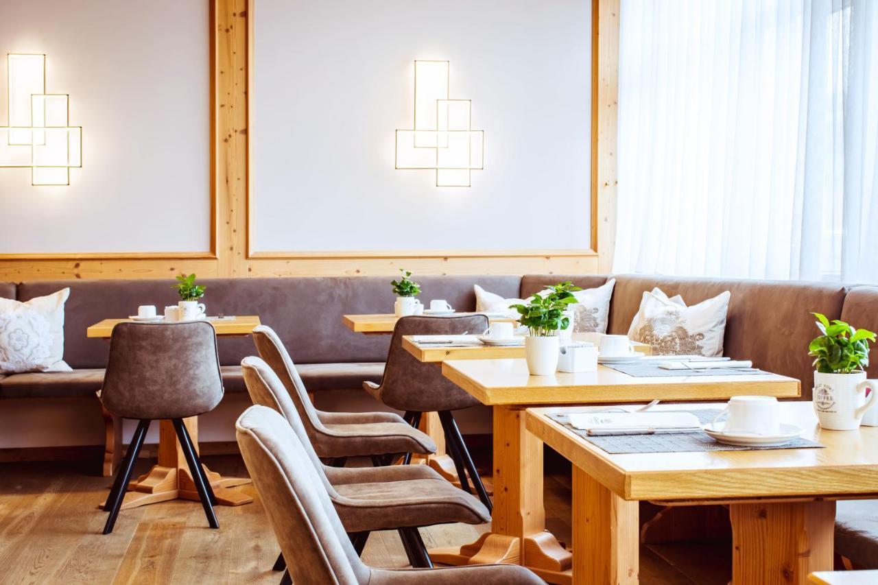 Landgasthof Hotel Gentner Nuremberg Bagian luar foto