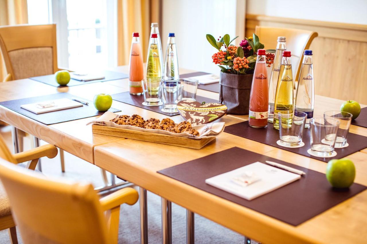 Landgasthof Hotel Gentner Nuremberg Bagian luar foto