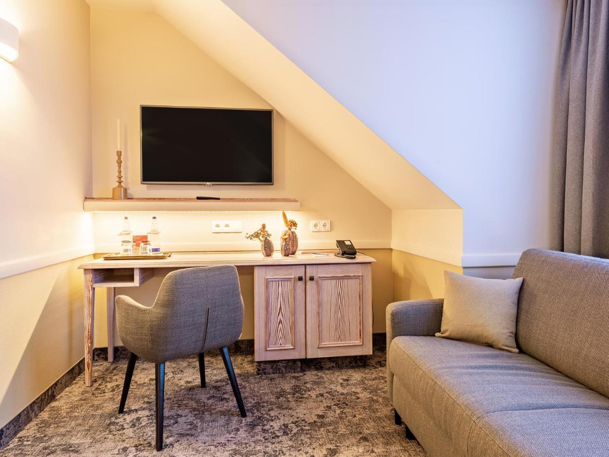 Landgasthof Hotel Gentner Nuremberg Bagian luar foto