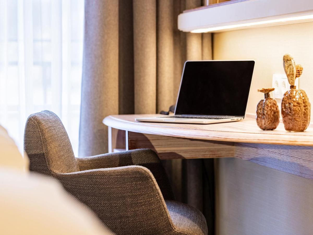 Landgasthof Hotel Gentner Nuremberg Bagian luar foto