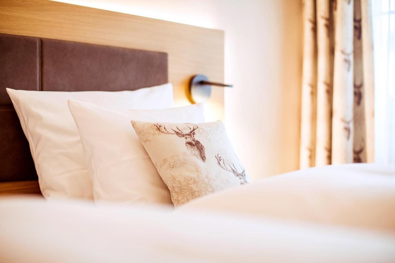 Landgasthof Hotel Gentner Nuremberg Bagian luar foto