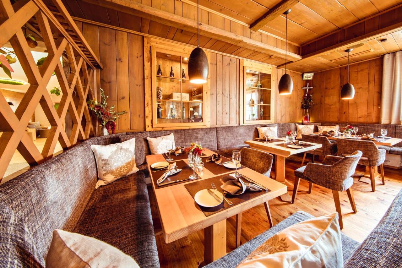 Landgasthof Hotel Gentner Nuremberg Bagian luar foto